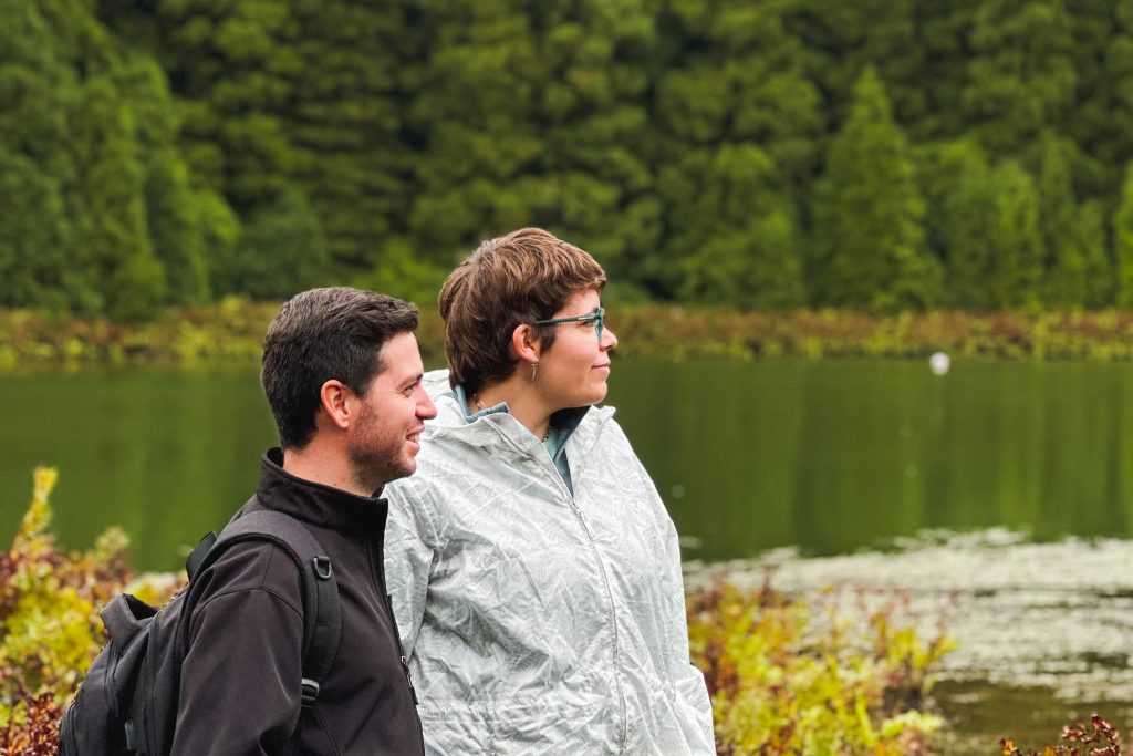 Viaje grupal a las islas azores lago volcánico